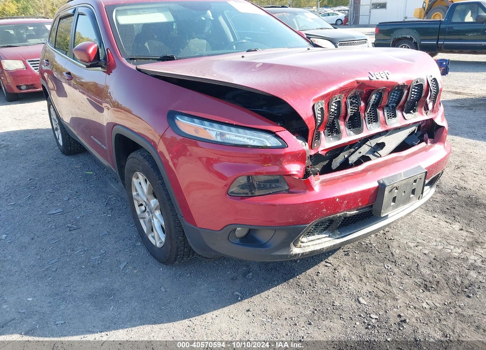 2017 JEEP CHEROKEE LATITUDE 4X4 VIN: 1C4PJMCS9HW556333