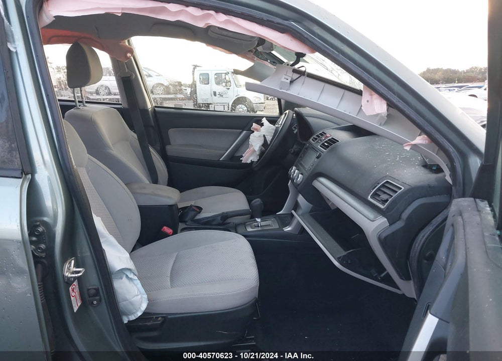 2018 SUBARU FORESTER 2.5I VIN: JF2SJABCXJH581188