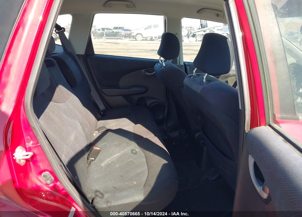 2011 HONDA FIT SPORT VIN: JHMGE8H55BS008387