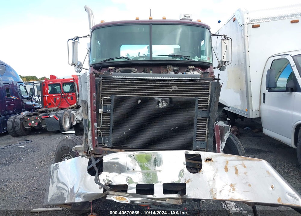 2002 MACK CH613 CH600 VIN: 1M1AA14Y32W149123