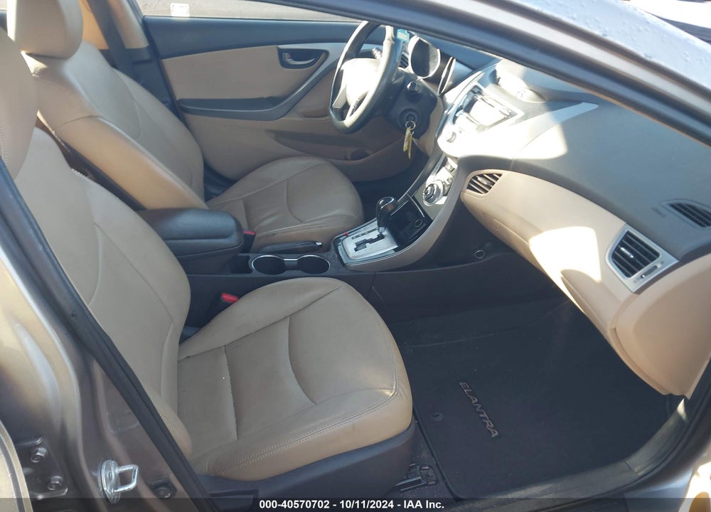 2011 HYUNDAI ELANTRA LIMITED VIN: 5NPDH4AE7BH004502