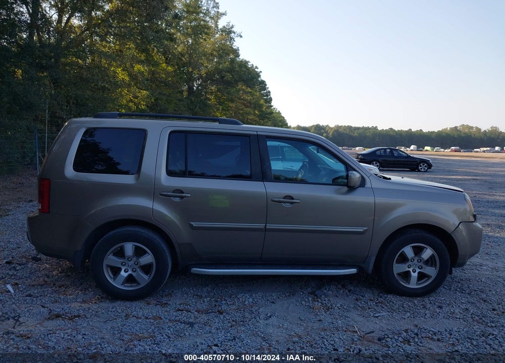 2009 HONDA PILOT EX-L VIN: 5FNYF38669B027178