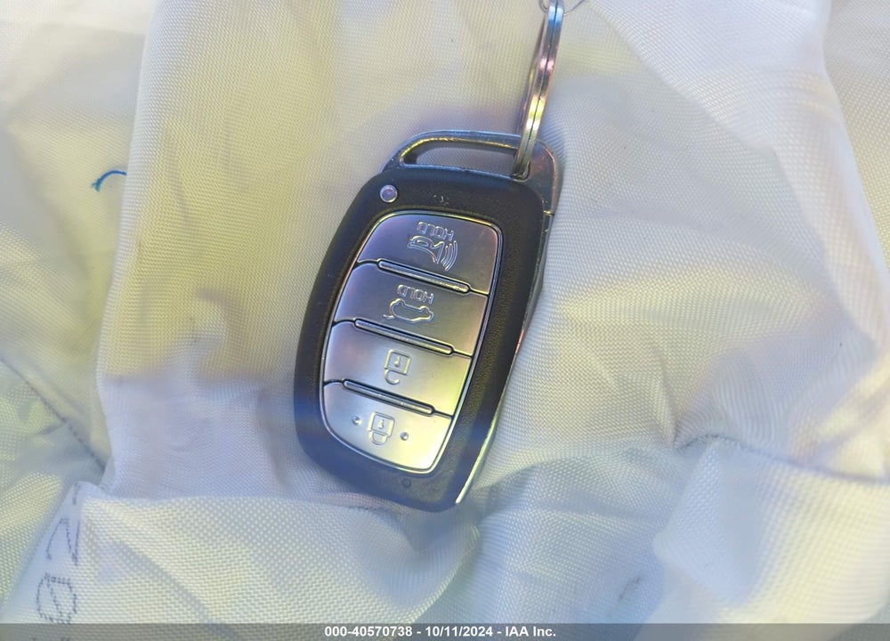 2019 HYUNDAI TUCSON VALUE VIN: KM8J3CA46KU073301