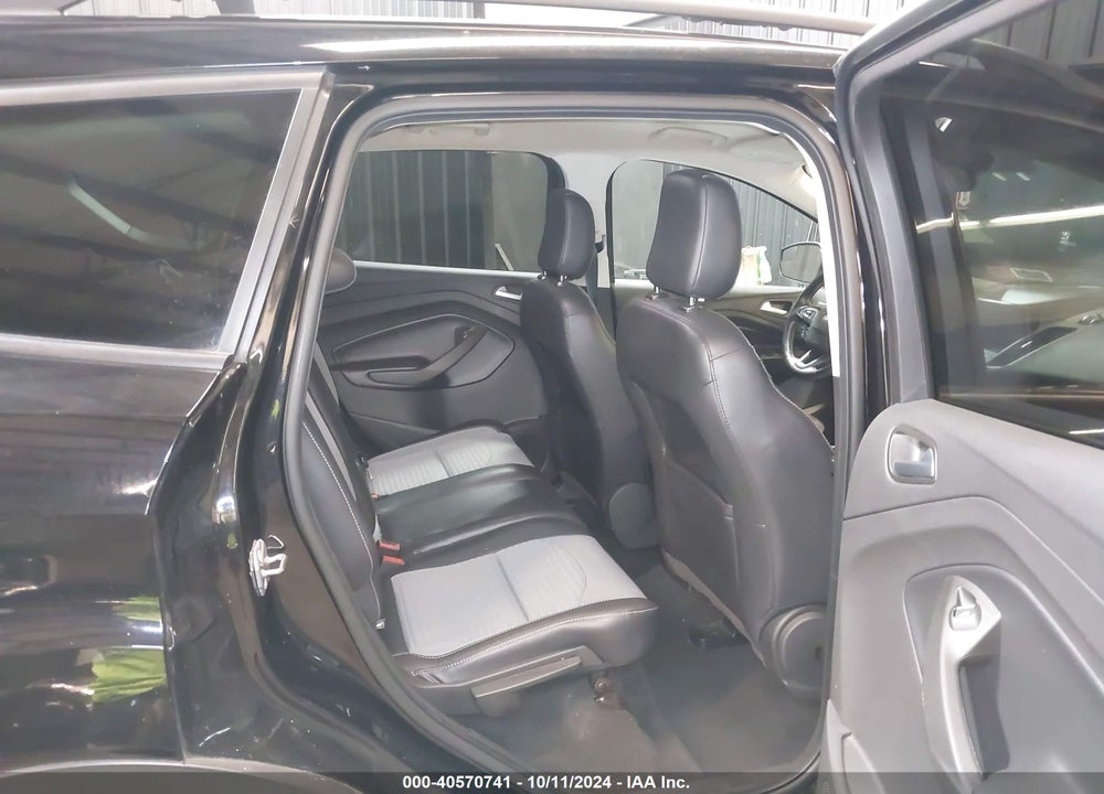 2019 FORD ESCAPE SE VIN: 1FMCU9GD3KUB42431