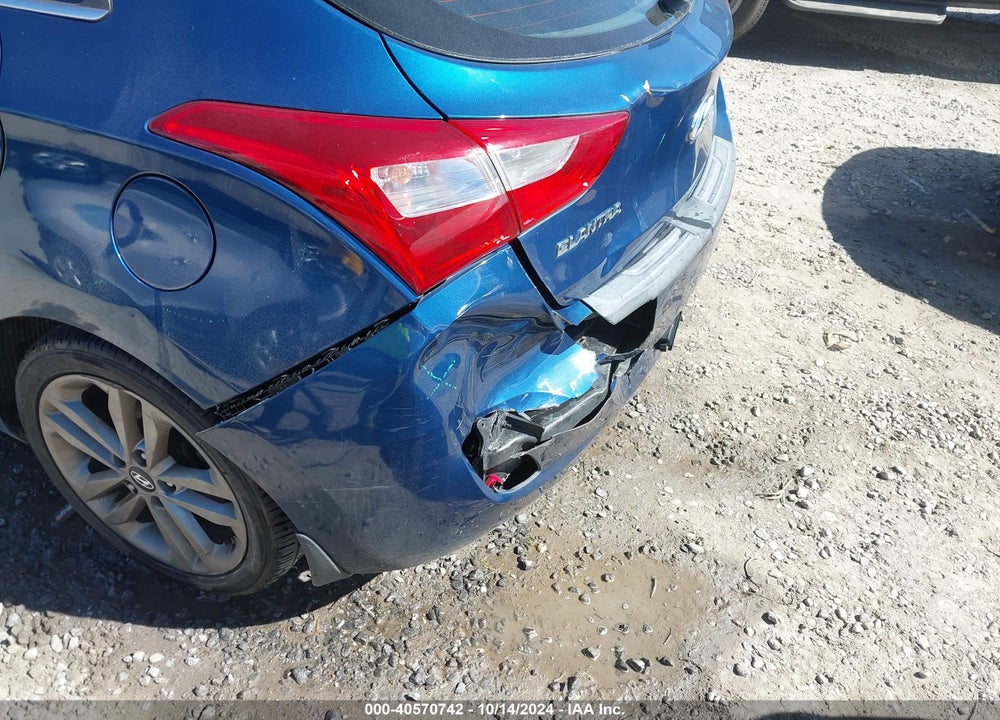 2016 HYUNDAI ELANTRA GT VIN: KMHD35LH9GU284475