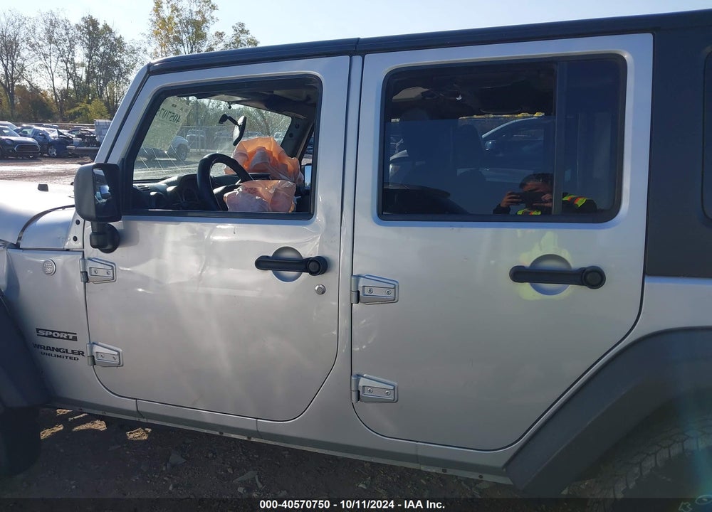 2010 JEEP WRANGLER UNLIMITED SPORT VIN: 1J4BA3H13AL103766