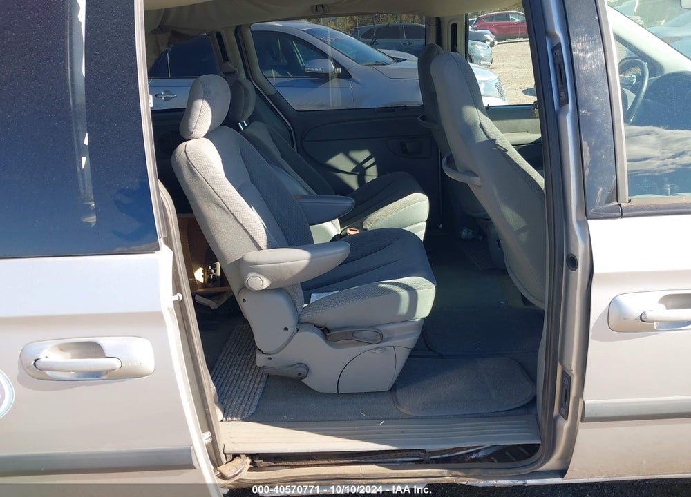 2005 DODGE CARAVAN SXT VIN: 1D4GP45R35B234821