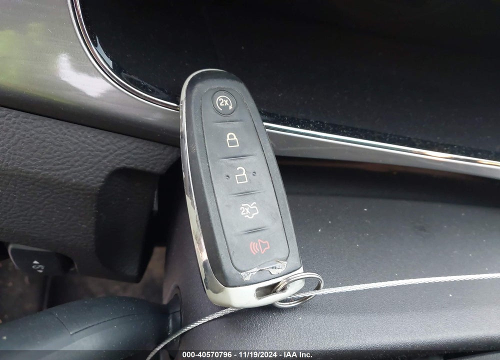 2016 FORD TAURUS SEL VIN: 1FAHP2E87GG139901