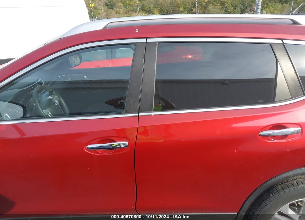 2016 NISSAN ROGUE SV VIN: KNMAT2MV5GP636007