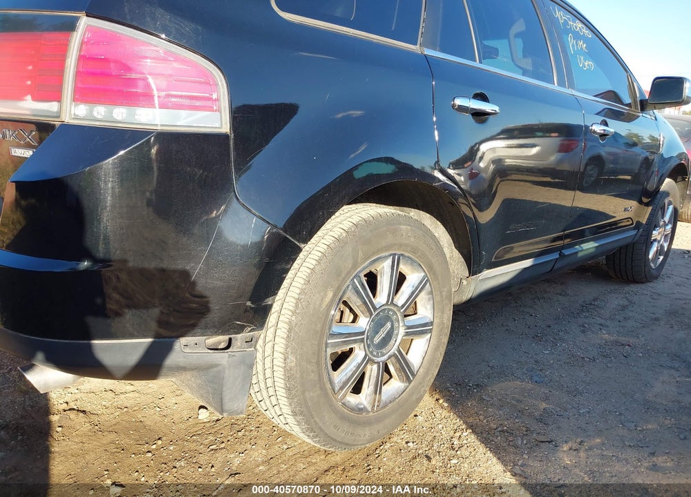 2008 LINCOLN MKX VIN: 2LMDU88C28BJ32366