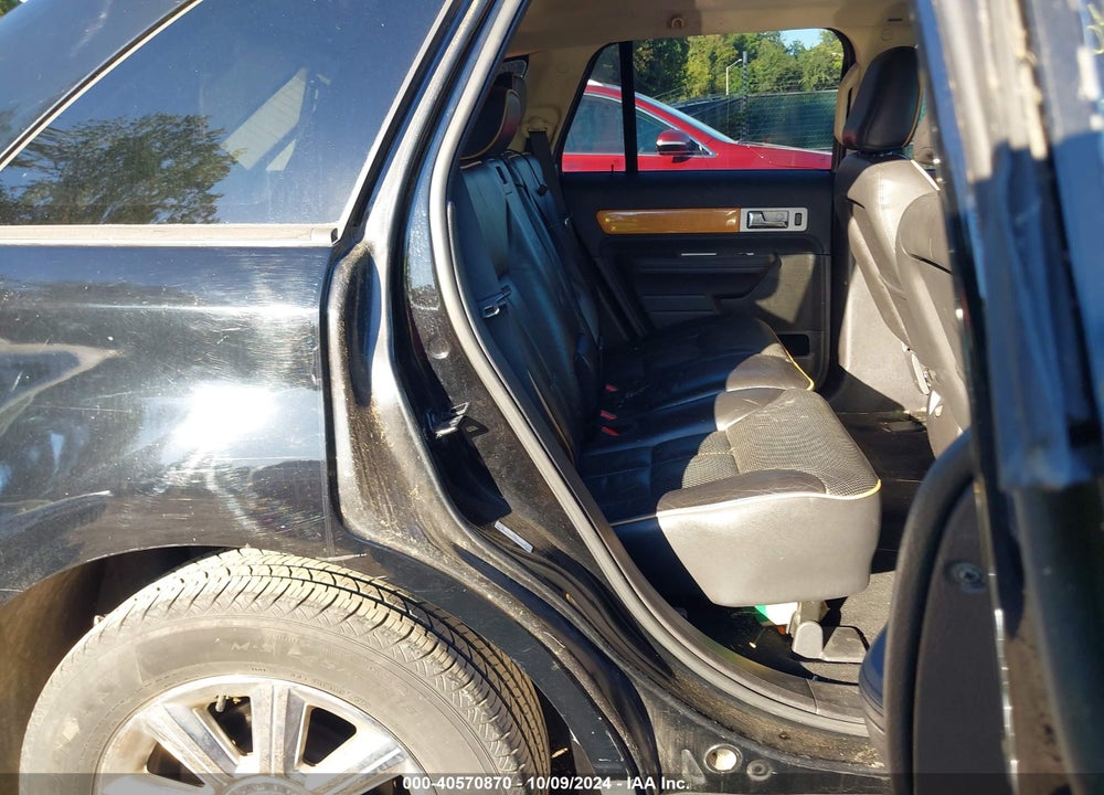 2008 LINCOLN MKX VIN: 2LMDU88C28BJ32366