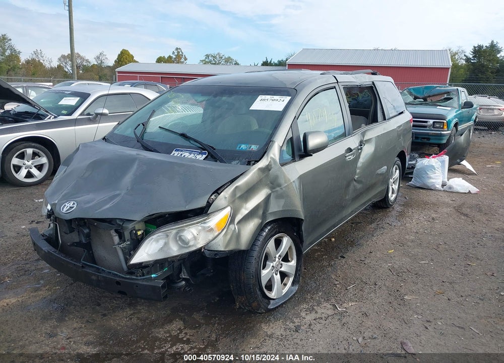 2011 TOYOTA SIENNA LE V6 VIN: 5TDKK3DC5BS009625