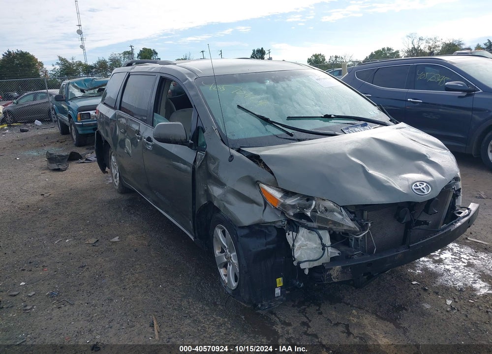 2011 TOYOTA SIENNA LE V6 VIN: 5TDKK3DC5BS009625