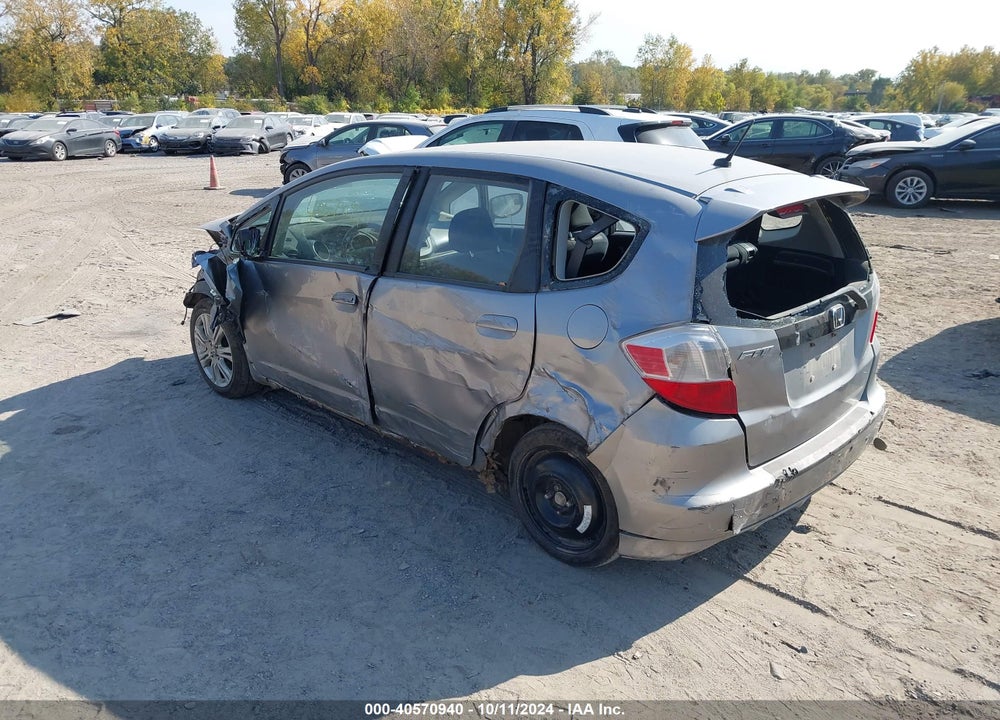2009 HONDA FIT SPORT VIN: JHMGE884X9C005917
