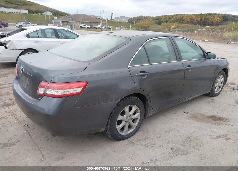 2011 TOYOTA CAMRY LE VIN: 4T1BF3EK8BU144700