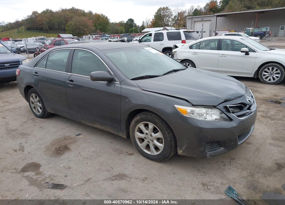 2011 TOYOTA CAMRY LE VIN: 4T1BF3EK8BU144700