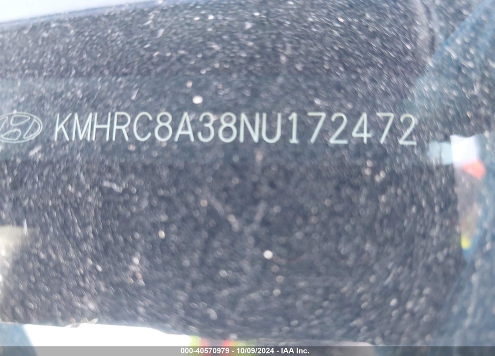 2022 HYUNDAI VENUE SEL VIN: KMHRC8A38NU172472