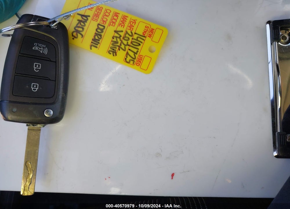 2022 HYUNDAI VENUE SEL VIN: KMHRC8A38NU172472