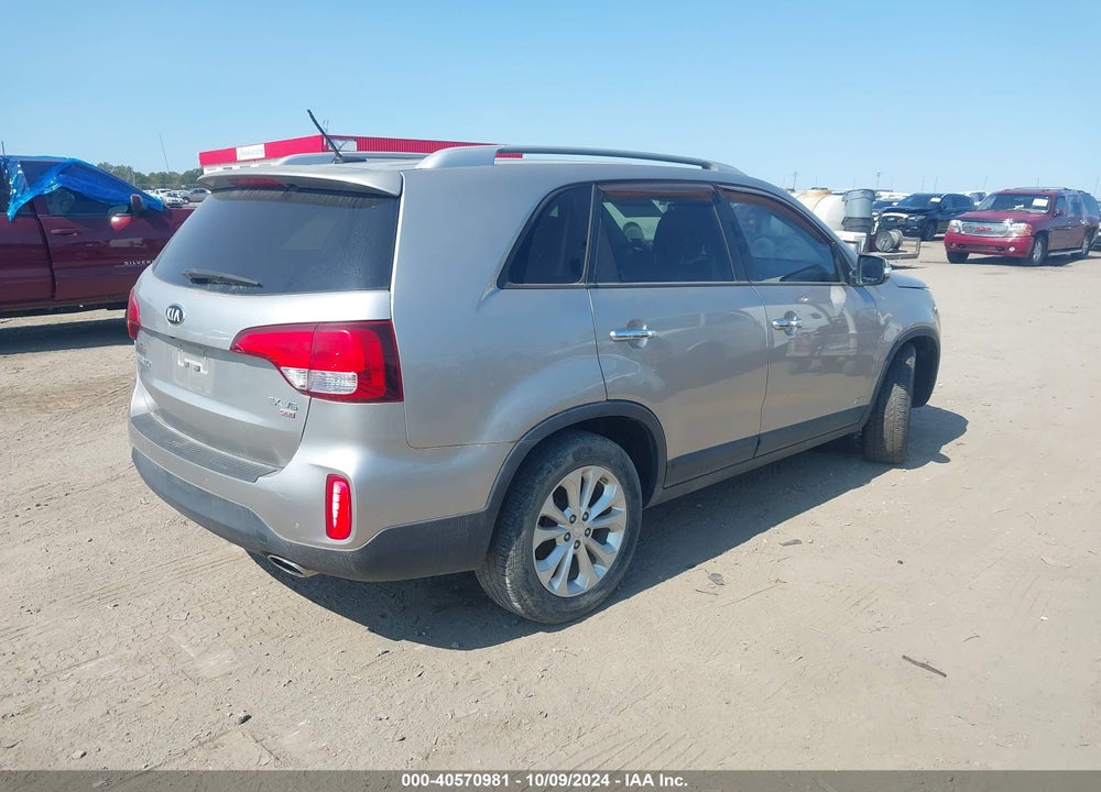 2014 KIA SORENTO EX V6 VIN: 5XYKUDA78EG498904
