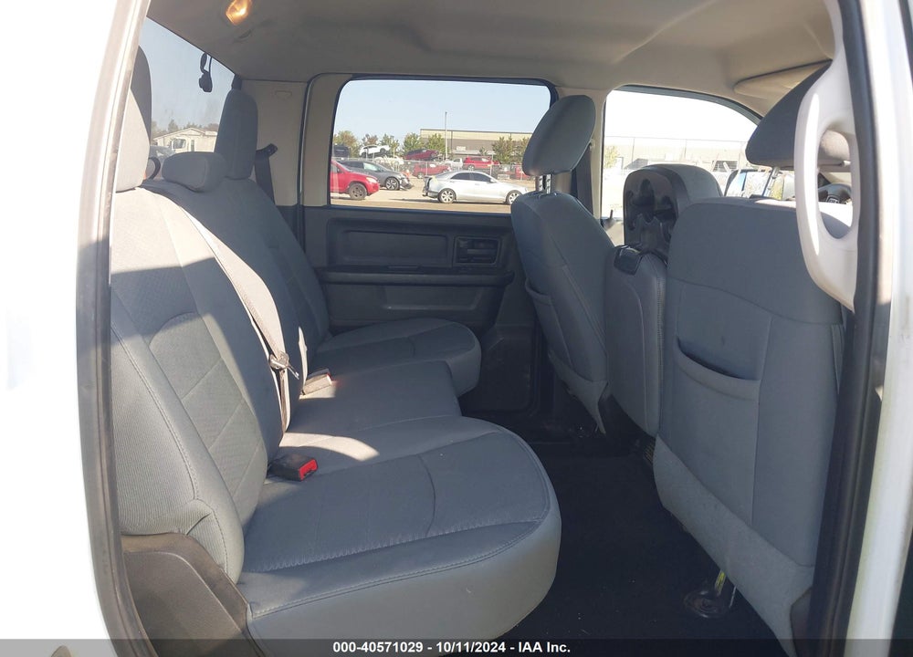 2013 RAM 2500 TRADESMAN VIN: 3C6UR5HL8DG600471