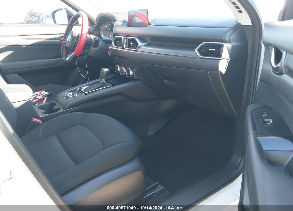 2018 MAZDA CX-5 SPORT VIN: JM3KFBBMXJ0402555