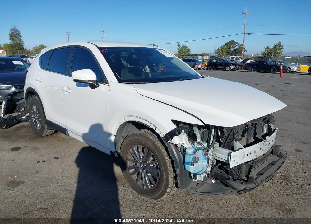 2018 MAZDA CX-5 SPORT VIN: JM3KFBBMXJ0402555