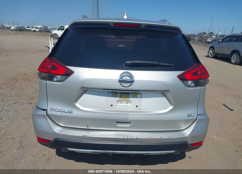 2017 NISSAN ROGUE SV VIN: JN8AT2MT8HW386496