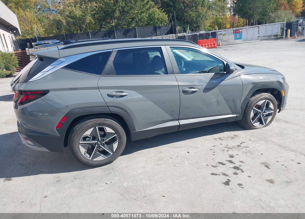 2025 HYUNDAI TUCSON SEL VIN: 5NMJBCDEXSH438761