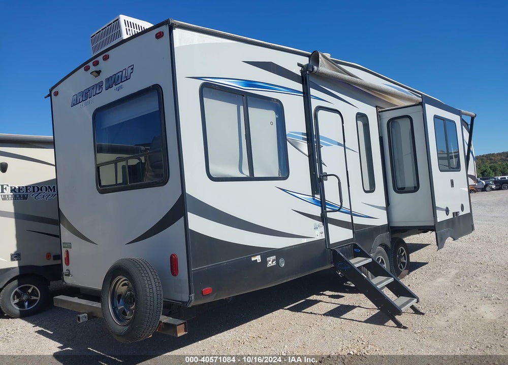 2019 FORE 305ML6 VIN: 5ZT3CKWB8K2703585