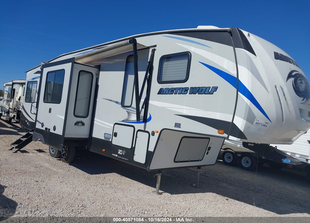 2019 FORE 305ML6 VIN: 5ZT3CKWB8K2703585