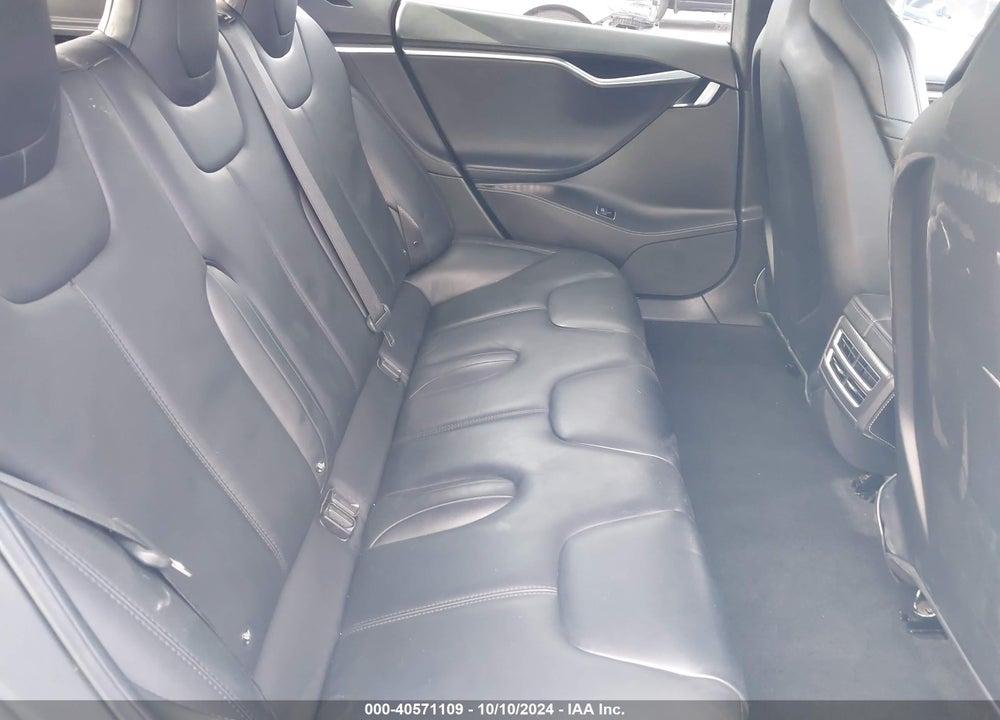 2016 TESLA MODEL S 60D/70D/75D/85D/90D VIN: 5YJSA1E24GF149903