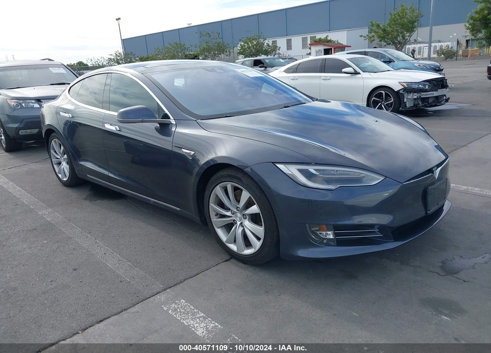 2016 TESLA MODEL S 60D/70D/75D/85D/90D VIN: 5YJSA1E24GF149903