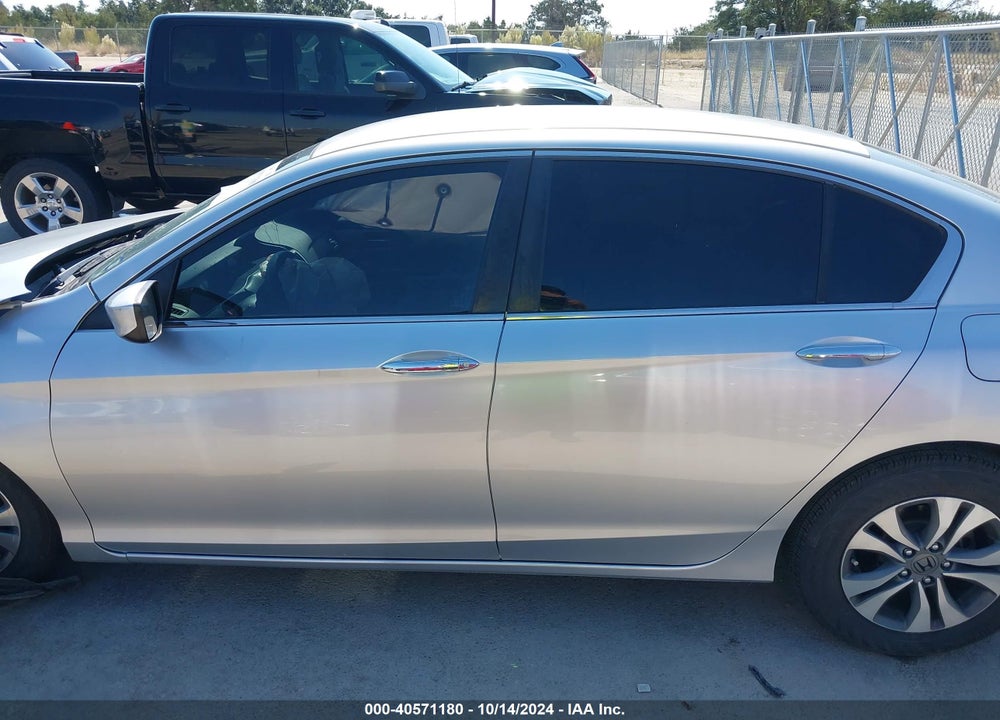 2015 HONDA ACCORD LX VIN: 1HGCR2F30FA016915