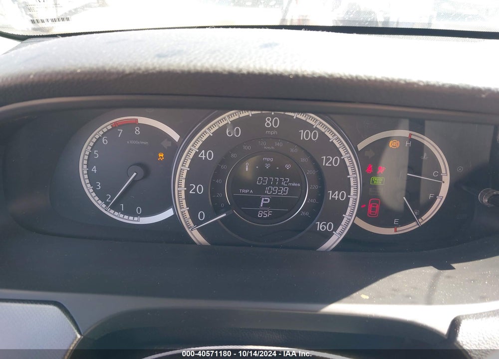 2015 HONDA ACCORD LX VIN: 1HGCR2F30FA016915