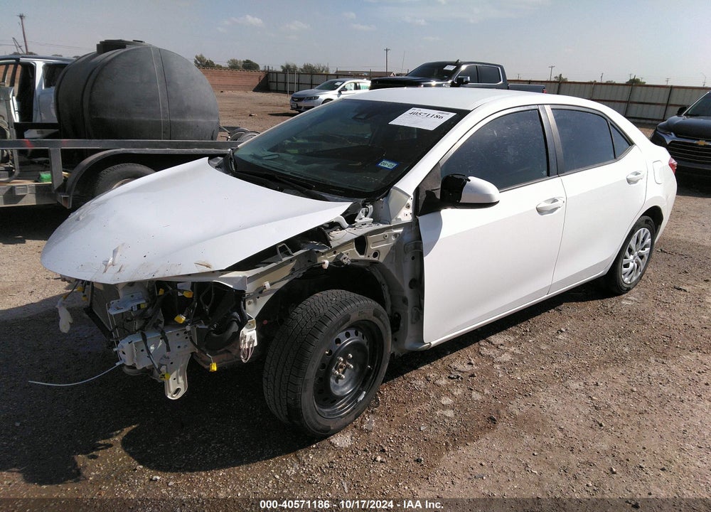 2018 TOYOTA COROLLA LE VIN: 5YFBURHEXJP750787