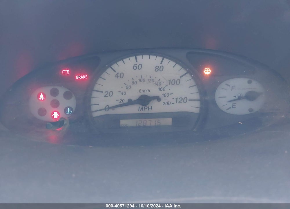 2002 TOYOTA ECHO VIN: JTDBT123225022147