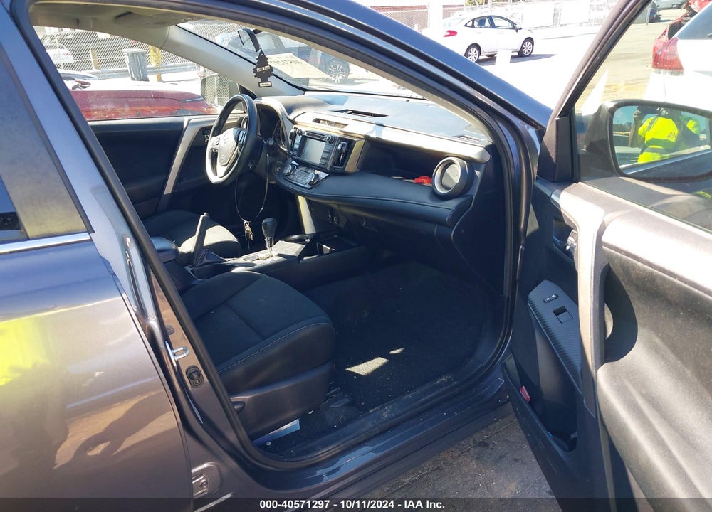 2014 TOYOTA RAV4 XLE VIN: 2T3WFREV8EW129060