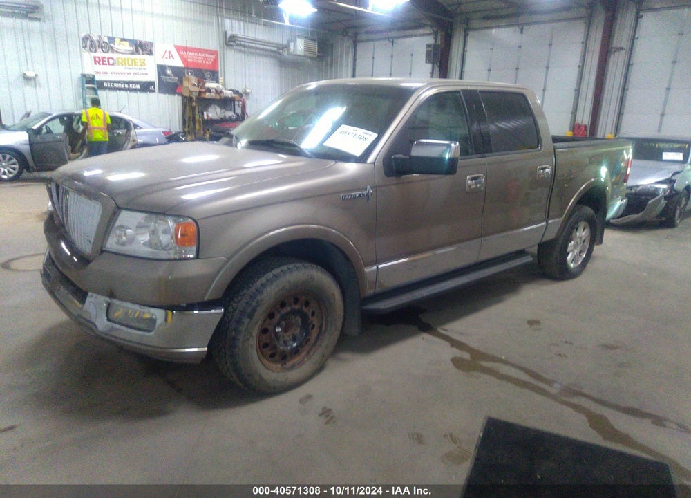 2006 LINCOLN MARK LT VIN: 5LTPW18506FJ00038
