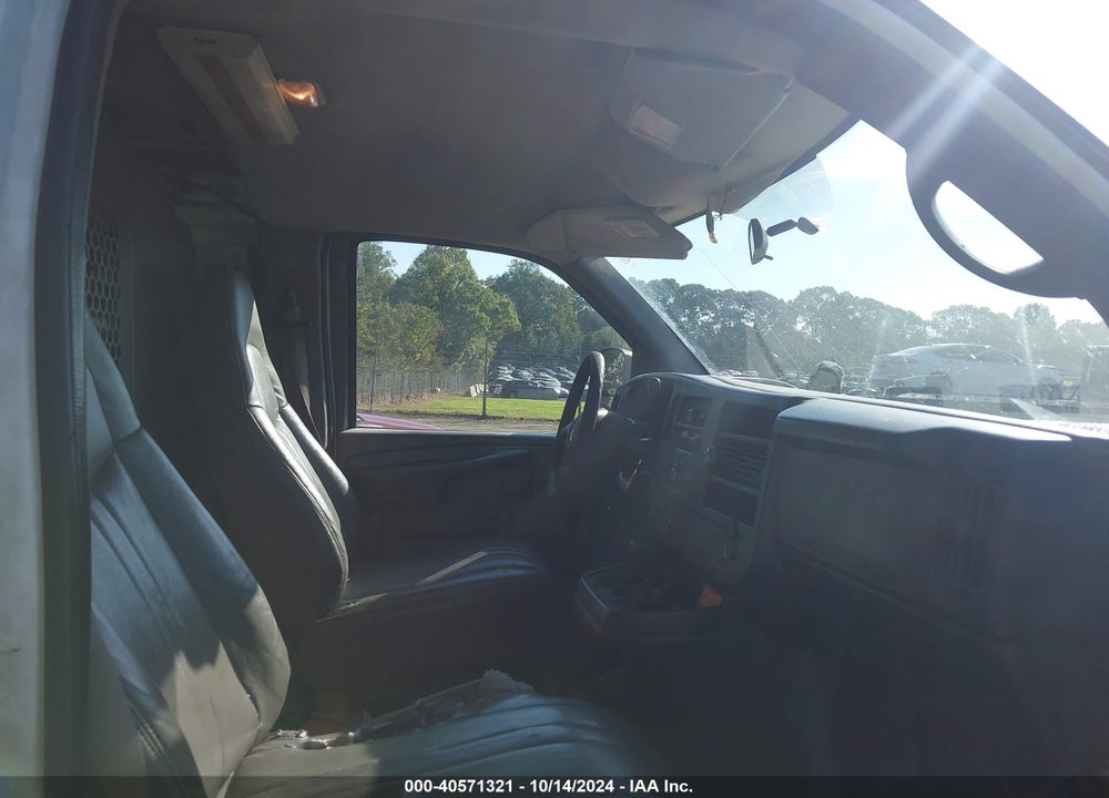 2009 CHEVROLET EXPRESS 2500 WORK VAN VIN: 1GCGG25C991115213
