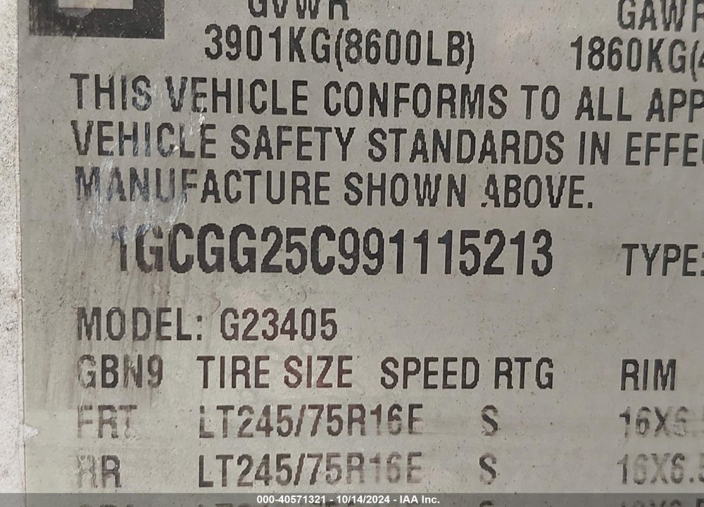 2009 CHEVROLET EXPRESS 2500 WORK VAN VIN: 1GCGG25C991115213