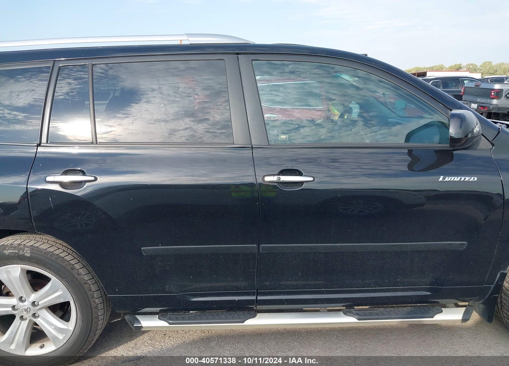 2010 TOYOTA HIGHLANDER LIMITED V6 VIN: 5TDYK3EH0AS022656