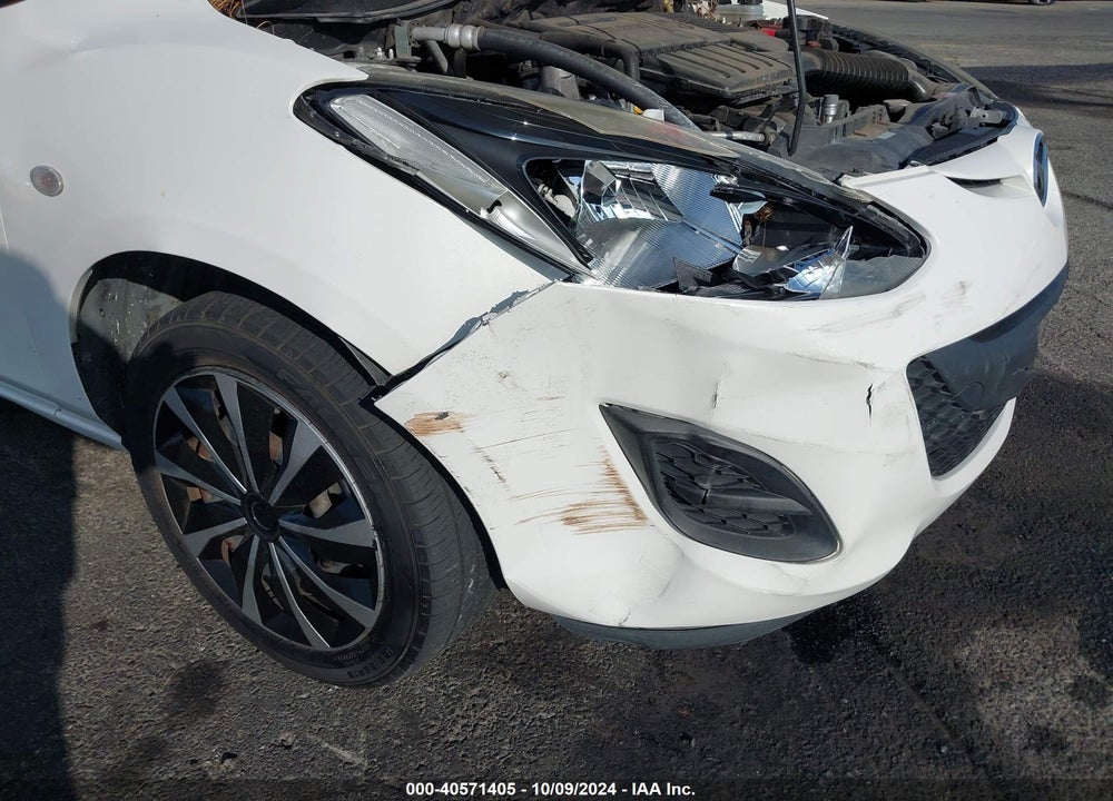 2014 MAZDA 2 SPORT VIN: JM1DE1KZ0E0187347