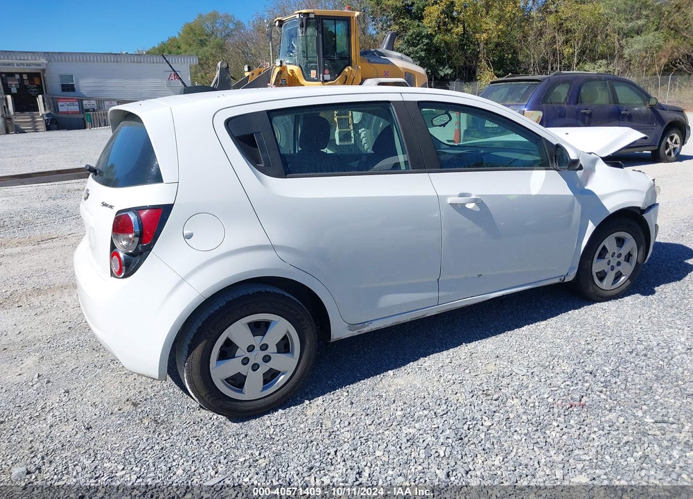 2015 CHEVROLET SONIC VIN: 1G1JA6SH8S4190759