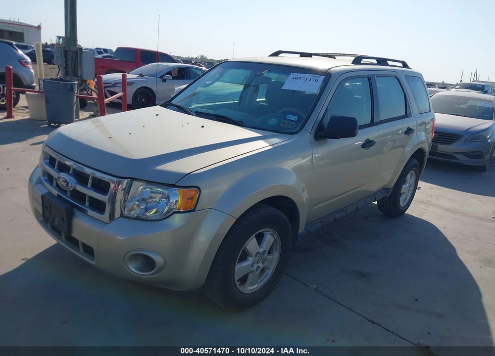2011 FORD ESCAPE XLS VIN: 1FMCU0C72BKA81192