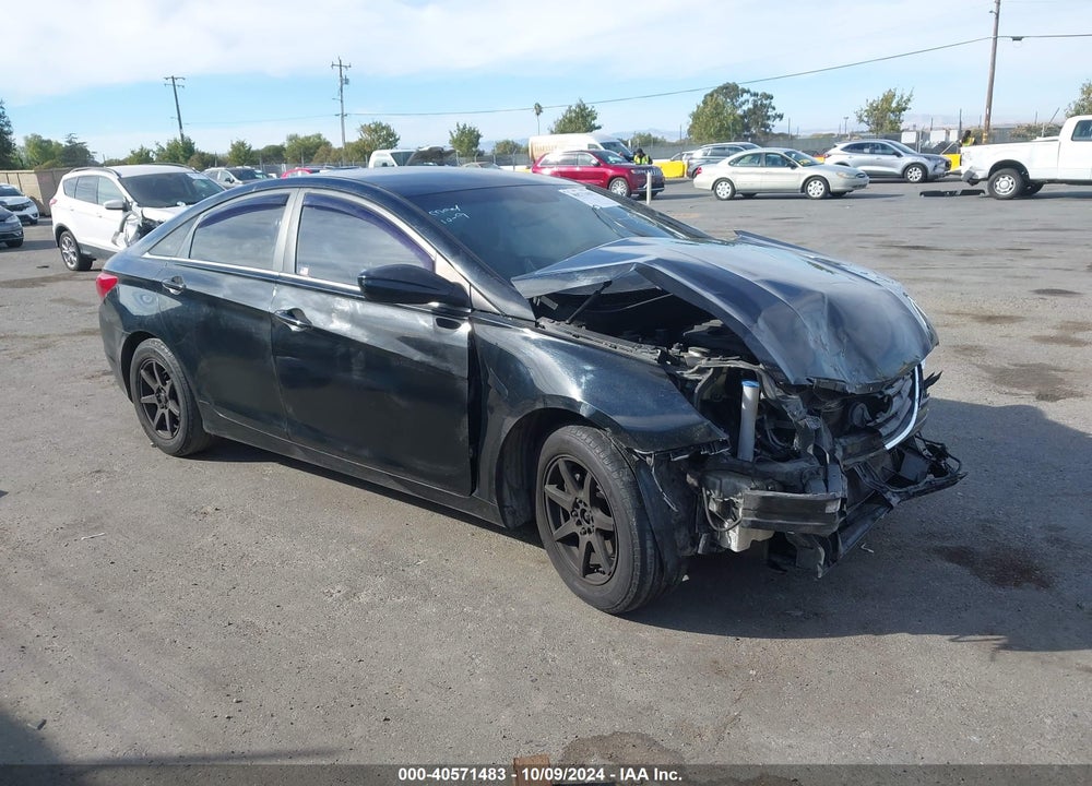 2013 HYUNDAI SONATA GLS VIN: 5NPEB4AC3DH808822