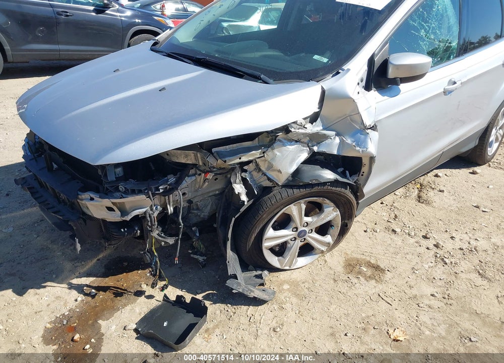 2016 FORD ESCAPE SE VIN: 1FMCU9G97GUC12886