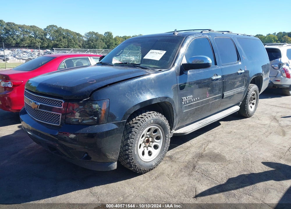2012 CHEVROLET SUBURBAN 1500 LT VIN: 1GNSCJE02CR305313