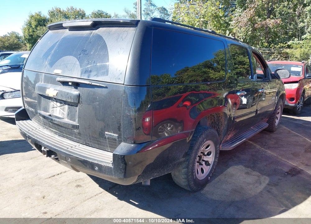2012 CHEVROLET SUBURBAN 1500 LT VIN: 1GNSCJE02CR305313