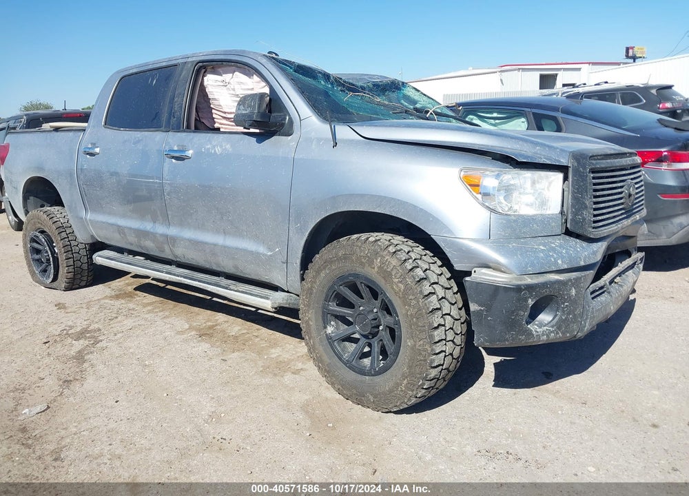 2011 TOYOTA TUNDRA CREWMAX LIMITED VIN: 5TFHW5F16BX166080