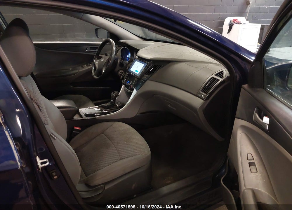 2011 HYUNDAI SONATA GLS VIN: 5NPEB4AC1BH071763